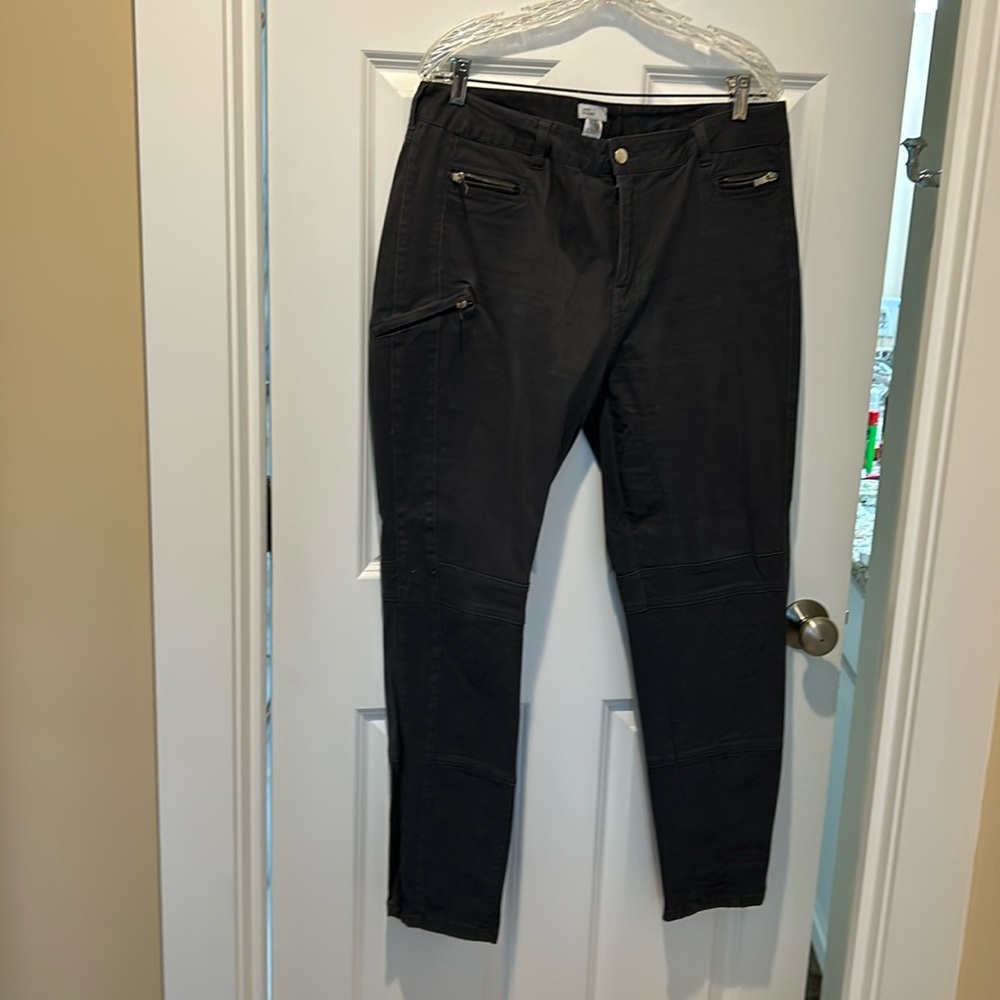 Pants size 14